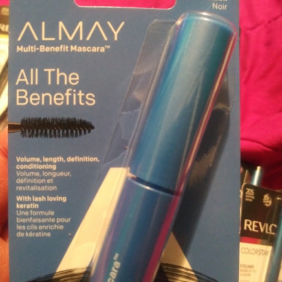 Revlon eye lot - Picture 2 of 4